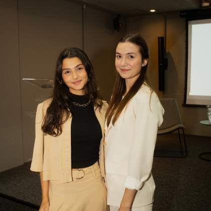 Alunas da graduação fundam clube de moda na SKEMA Brasil Alunas da graduação fundam clube de moda na SKEMA Brasil