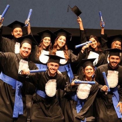 Belo Horizonte campus celebrates the graduation of its first Global BBA class Belo Horizonte campus celebrates the graduation of its first Global BBA class