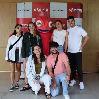 Les étudiants au rendez-vous de la rentrée spring sur nos campus internationaux Les étudiants au rendez-vous de la rentrée spring sur nos campus internationaux