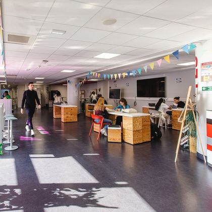 SKEMA Halloween : étudiants, diaprez les SKEMA Learning labs aux couleurs de Jack-o’-lantern ! SKEMA Halloween : étudiants, diaprez les SKEMA Learning labs aux couleurs de Jack-o’-lantern !