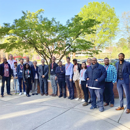 Les étudiants du Global Executive MBA sur le campus de Raleigh Les étudiants du Global Executive MBA sur le campus de Raleigh