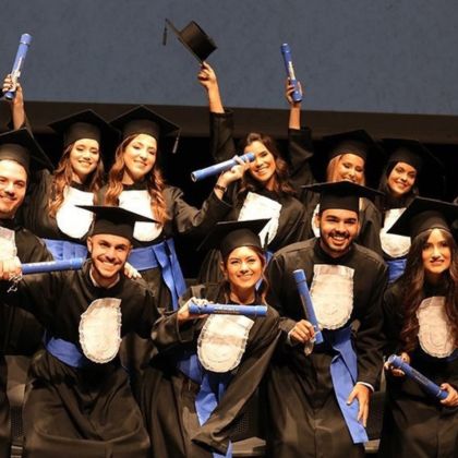 Global BBA : le campus de Belo Horizonte célèbre la remise des diplômes de sa première promotion ! Global BBA : le campus de Belo Horizonte célèbre la remise des diplômes de sa première promotion !