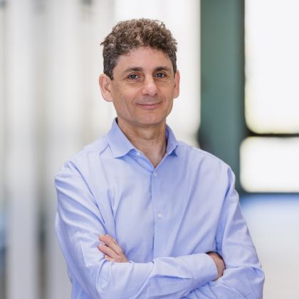 SKEMA Professor Ludovic Dibiaggio to host a keynote on AI at 6th SophI.A Summit SKEMA Professor Ludovic Dibiaggio to host a keynote on AI at 6th SophI.A Summit