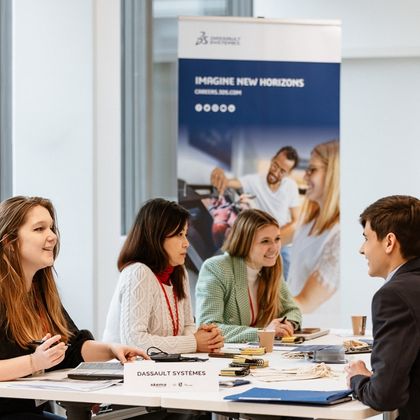 SKEMA Career Fair : 2000 étudiants ont répondu à l’appel des recruteurs sur le campus Grand Paris ! SKEMA Career Fair : 2000 étudiants ont répondu à l’appel des recruteurs sur le campus Grand Paris !