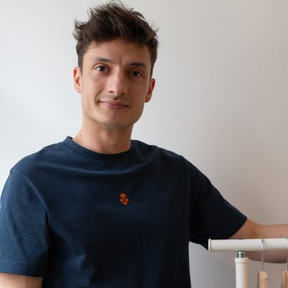 Ex-aluno da SKEMA cria camisetas ecologicamente responsáveis em colaboração com artistas indígenas Ex-aluno da SKEMA cria camisetas ecologicamente responsáveis em colaboração com artistas indígenas