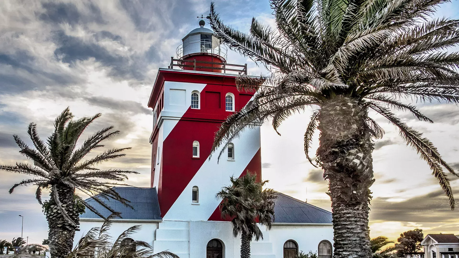 Phare Green Point