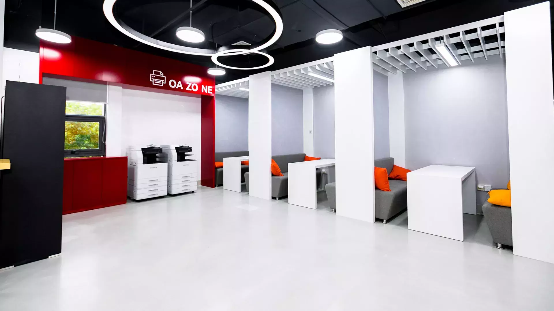 Espace d'étude au 3ème étage